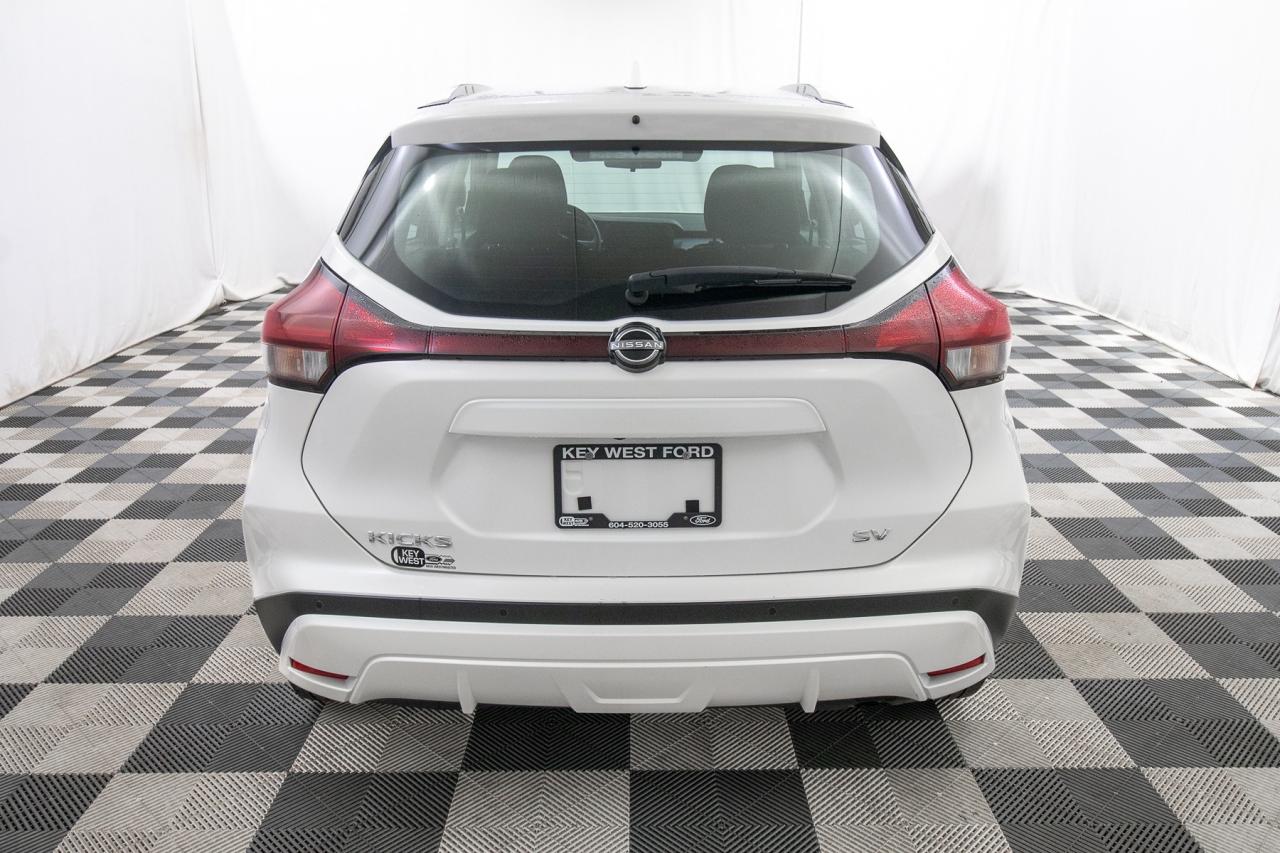 2024 Nissan Kicks SV Photo5