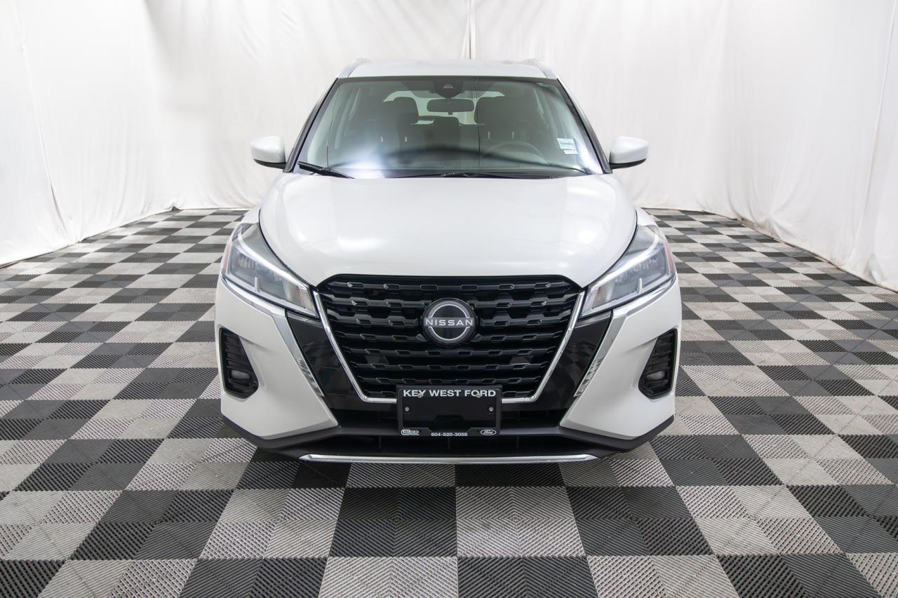 2024 Nissan Kicks SV Photo3