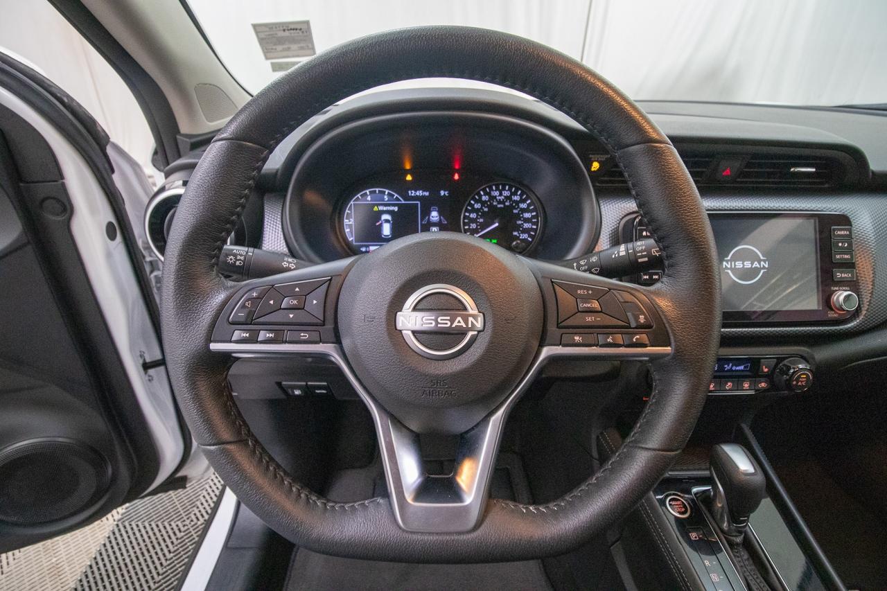 2024 Nissan Kicks SV Photo5