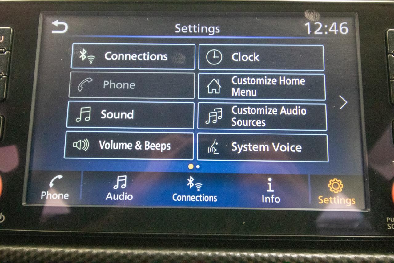 2024 Nissan Kicks SV Photo5