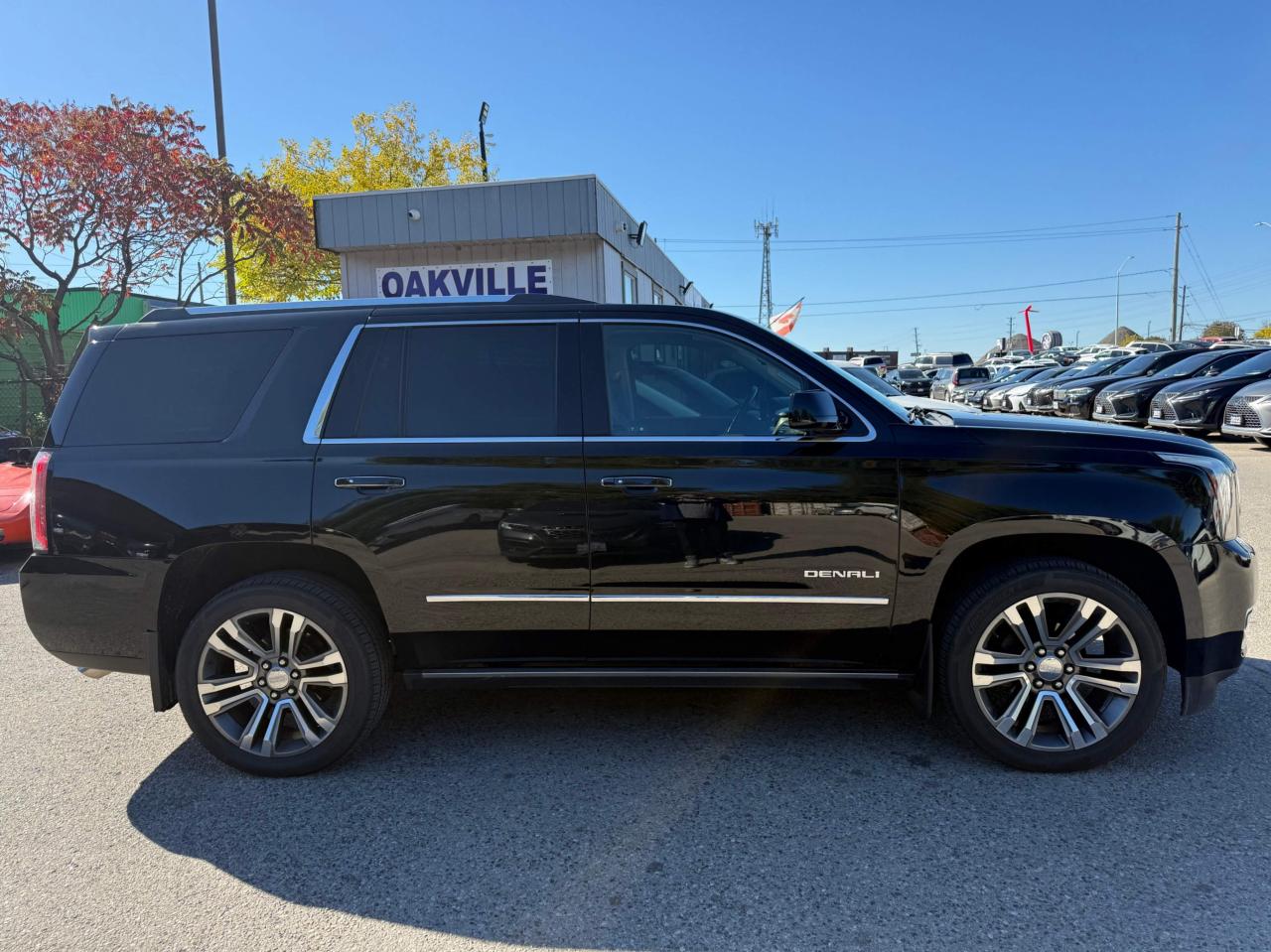 2020 GMC Yukon 4WD 4dr Denali-full loaded Photo