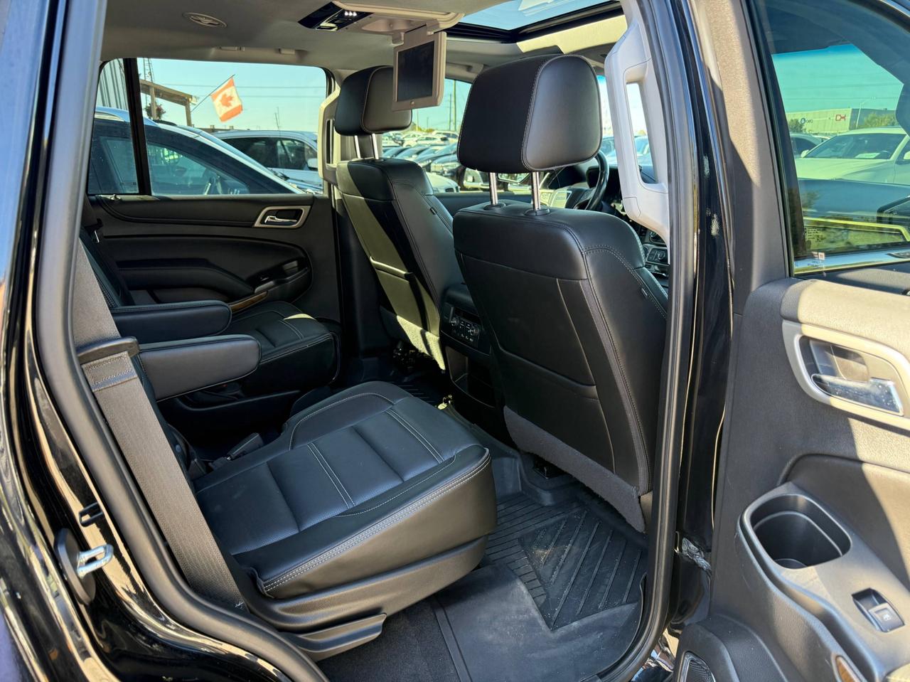 2020 GMC Yukon 4WD 4dr Denali-full loaded Photo