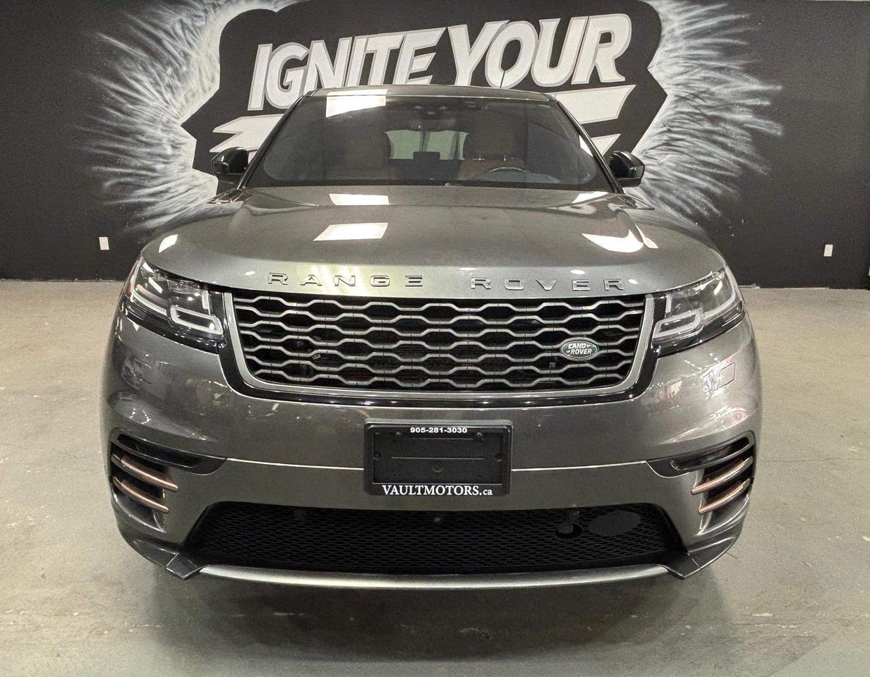 2019 Land Rover Range Rover Velar D180 R-Dynamic SE $0 % DOWN FINANCE OAC Photo