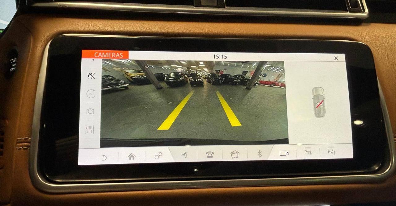 2019 Land Rover Range Rover Velar D180 R-Dynamic SE $0 % DOWN FINANCE OAC Photo