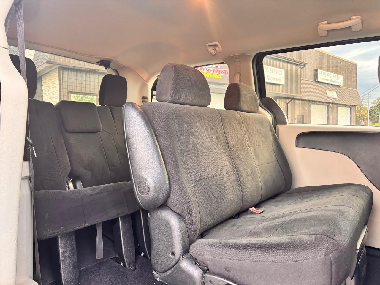 2012 Dodge Grand Caravan GREAT BUY!, DUAL CLIMATE! COMES SAFETY CERTIFIED!