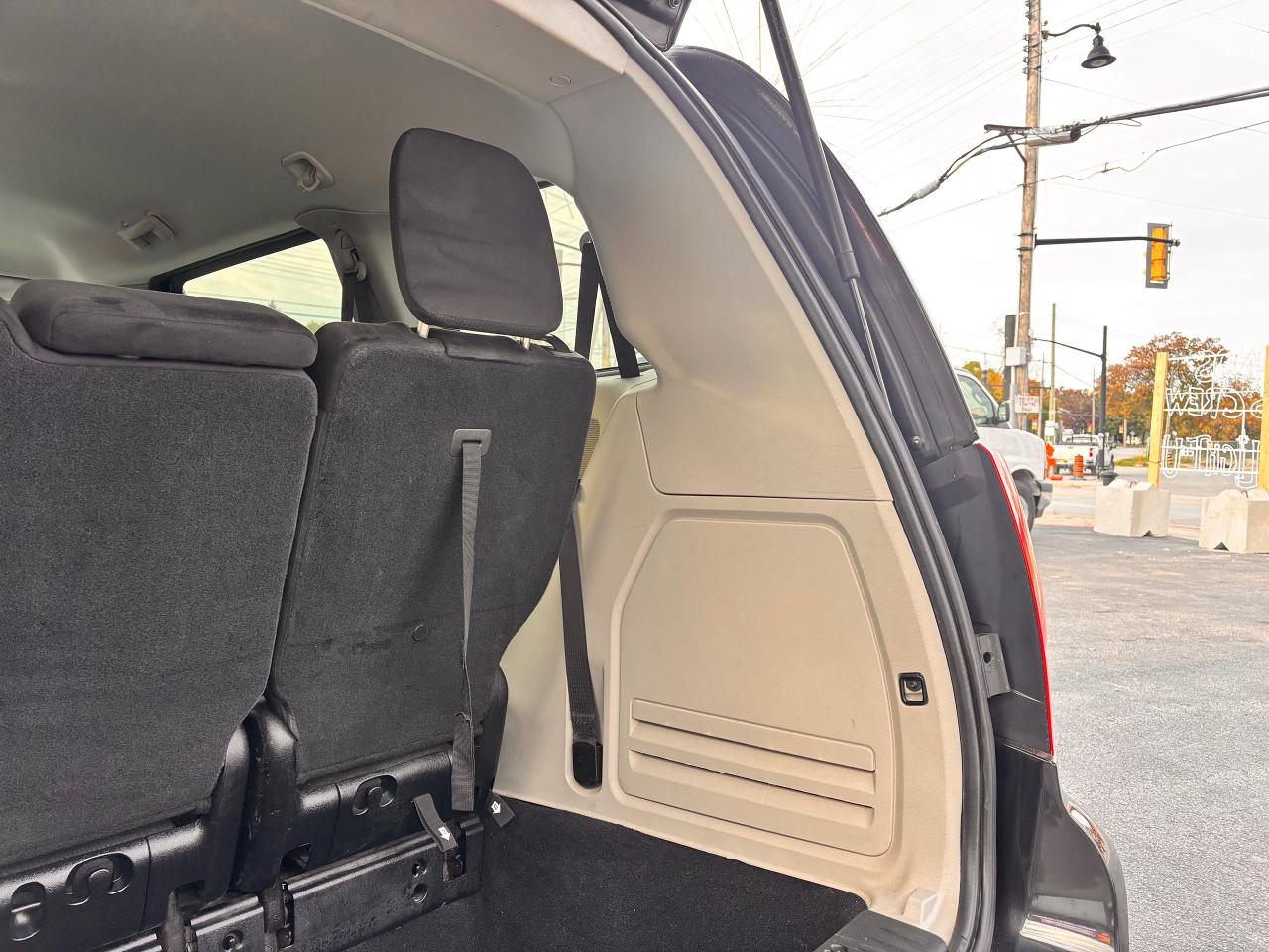 2012 Dodge Grand Caravan GREAT BUY!, DUAL CLIMATE! COMES SAFETY CERTIFIED!