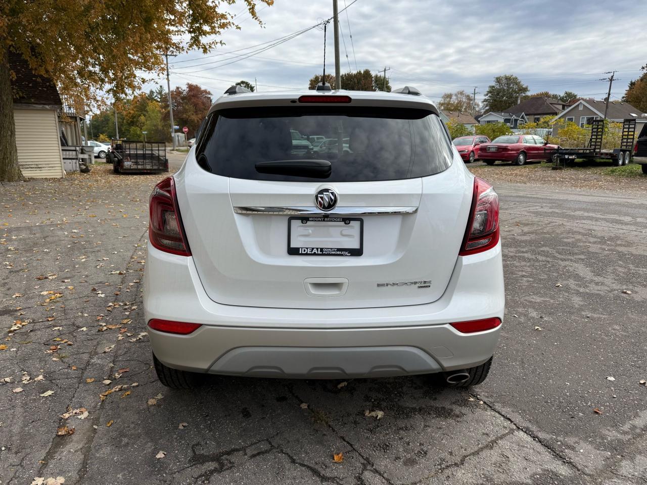 2019 Buick Encore Essence - Photo #4