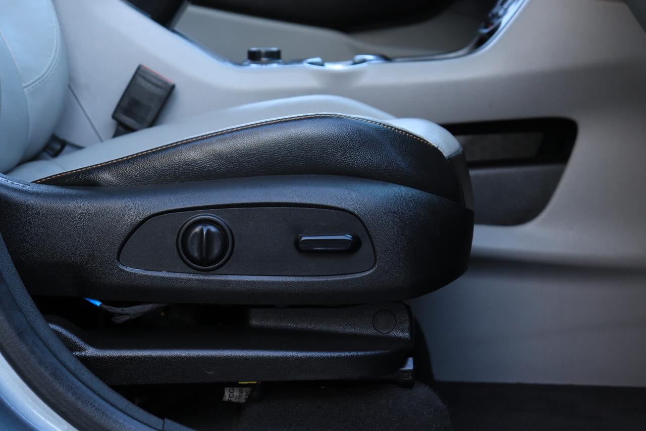 2020 GMC Terrain SLT | AWD | 2.0L | Leather | Roof | Nav&Cam | BSM+ Photo75