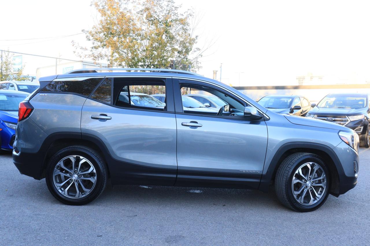 2020 GMC Terrain SLT | AWD | 2.0L | Leather | Roof | Nav&Cam | BSM+ Photo