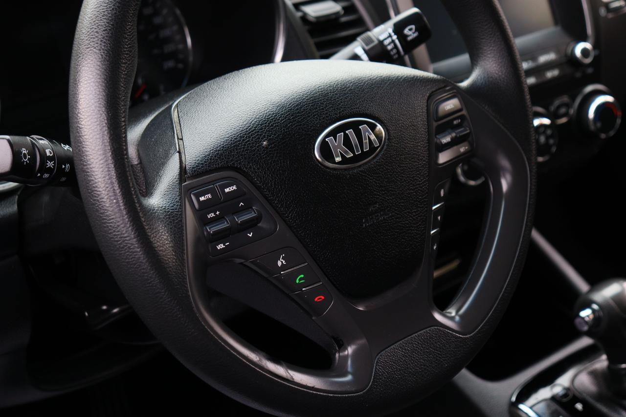 2018 Kia Forte LX | Auto | CarPlay | Bluetooth | Alloys & More! Photo