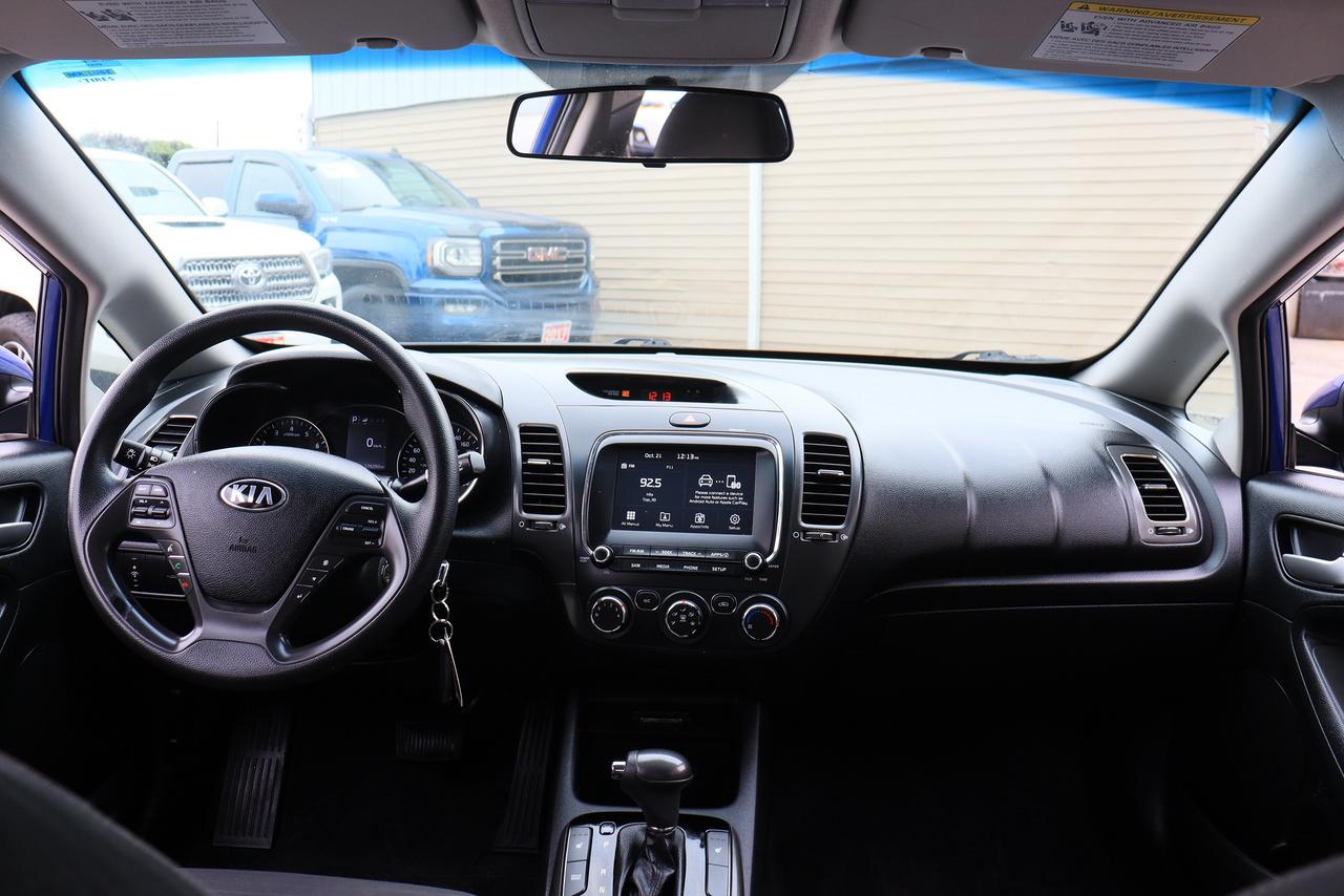 2018 Kia Forte LX | Auto | CarPlay | Bluetooth | Alloys & More! Photo