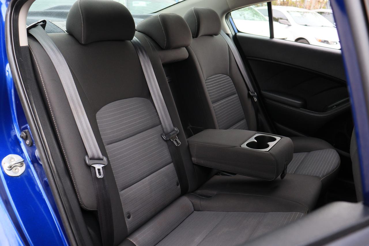 2018 Kia Forte LX | Auto | CarPlay | Bluetooth | Alloys & More! Photo