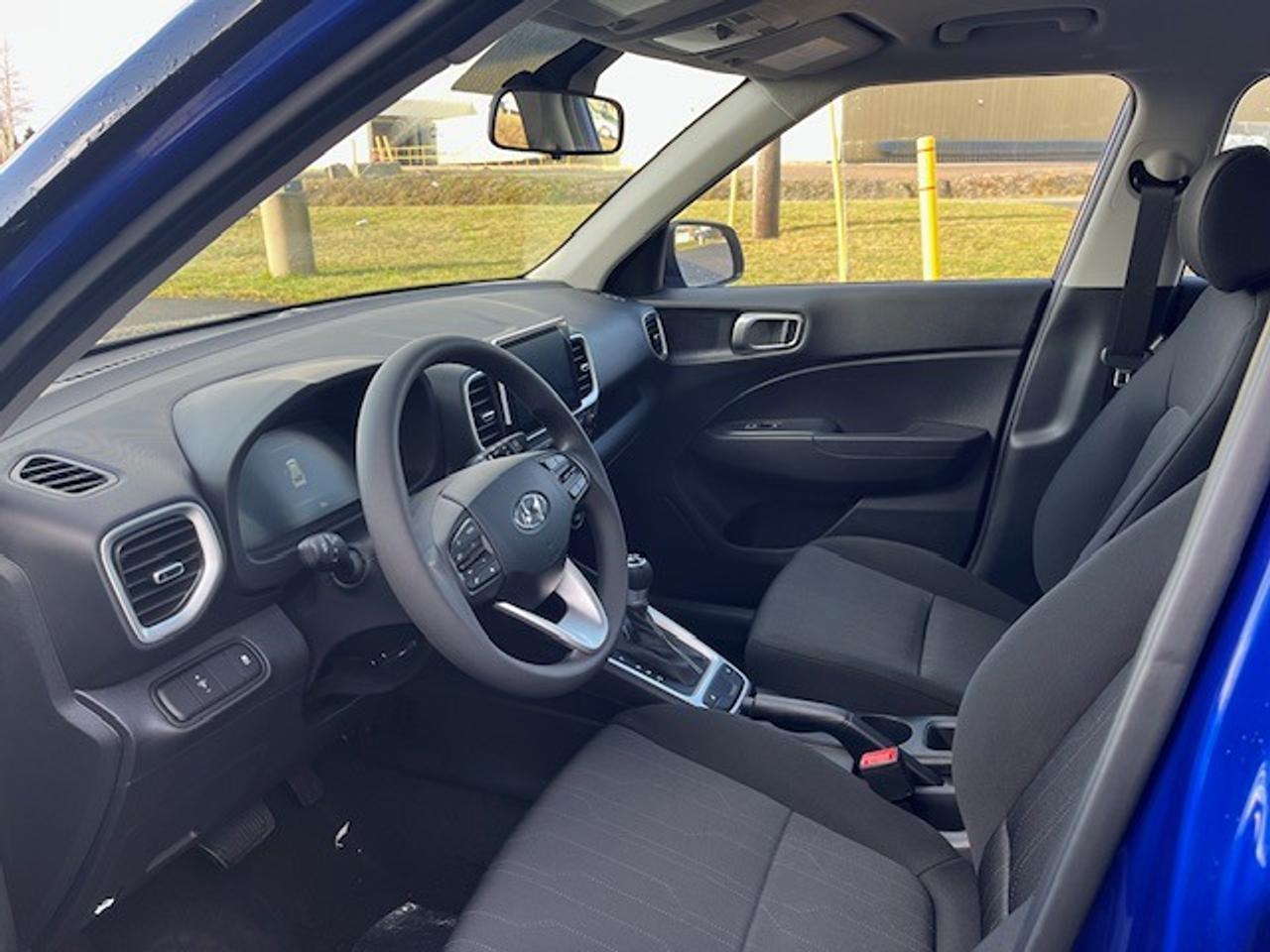 2026 Hyundai Venue Essential IVT w/Two-Tone Photo