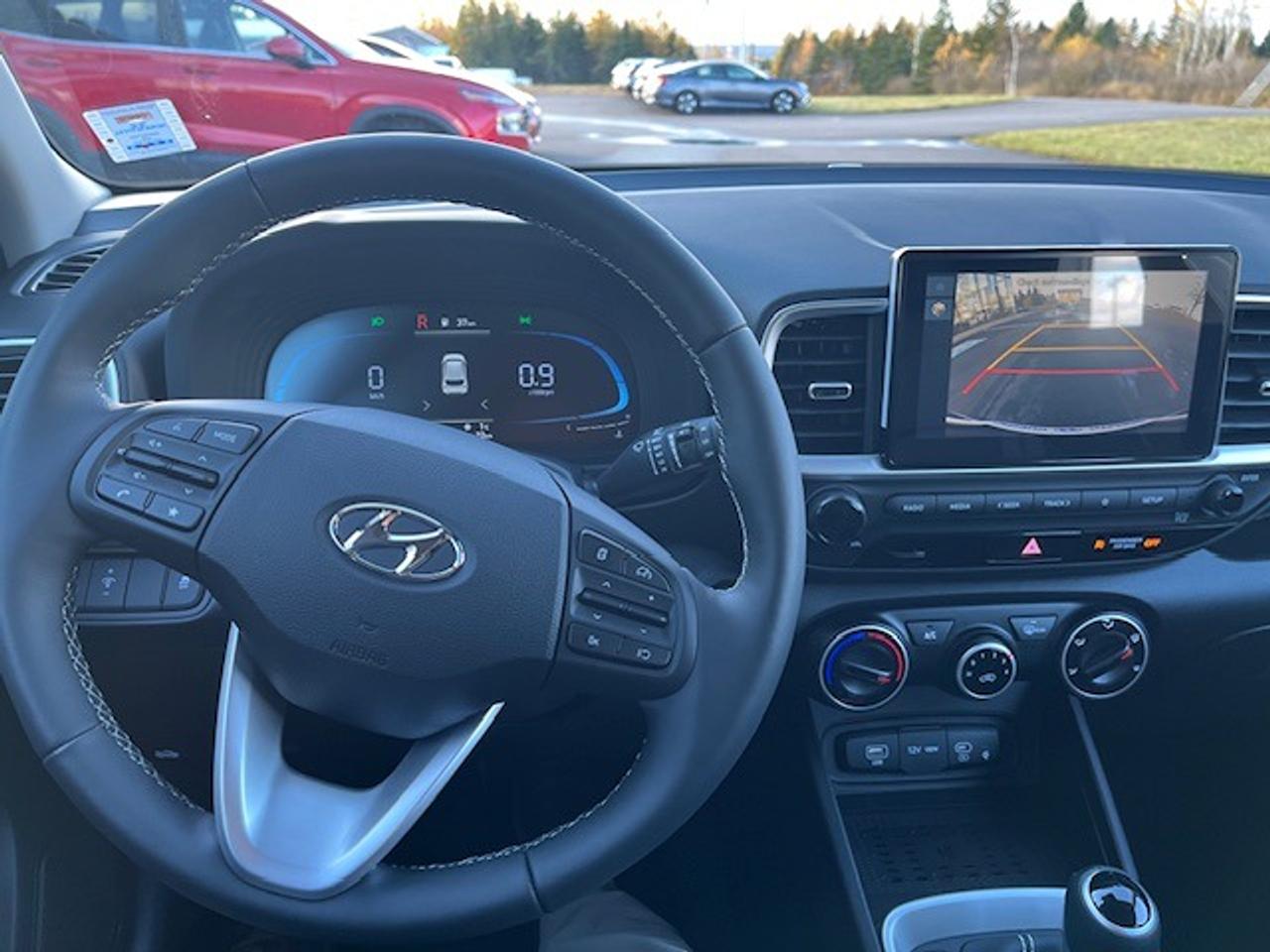 2026 Hyundai Venue Preferred Two-Tone Photo