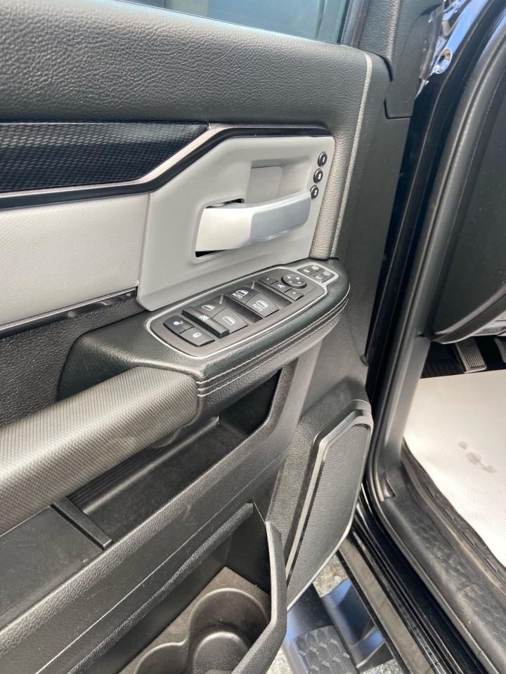 2023 RAM 2500 Rebel Photo20