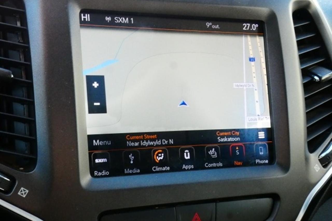 2019 Jeep Cherokee Trailhawk Elite 4x4 w/H&C L, pano S/R, NAV, BUC - Photo #14