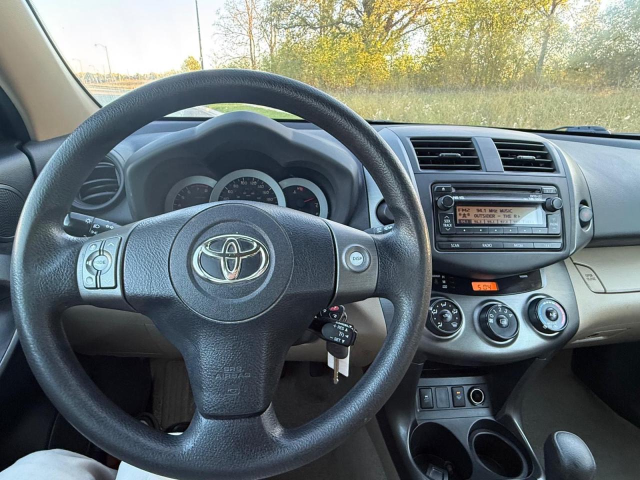 2012 Toyota RAV4 BASE - Photo #12