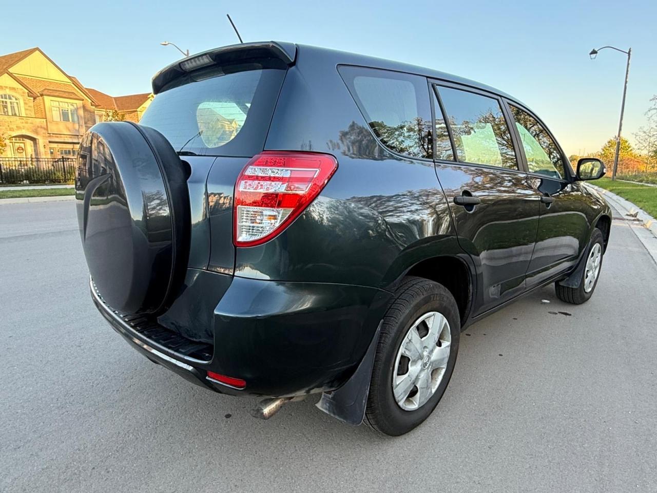 2012 Toyota RAV4 BASE - Photo #6