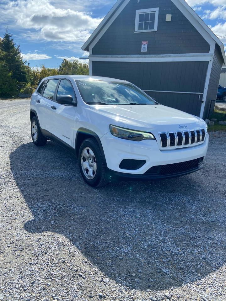 2020 Jeep Cherokee Sport Photo3
