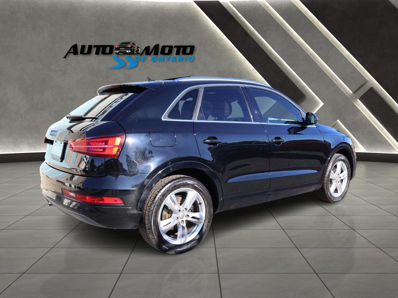 2016 Audi Q3 PROGRESSIV AWD CERTIFIED *AUDI MAINTAIN* BLUETOOTH LEATHER HEATED SEATS PANO ROOF CRUISE ALLOYS Photo