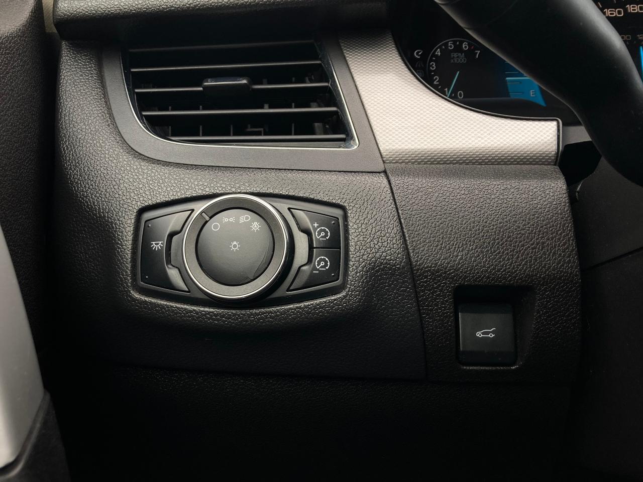2012 Ford Edge SEL - Photo #17