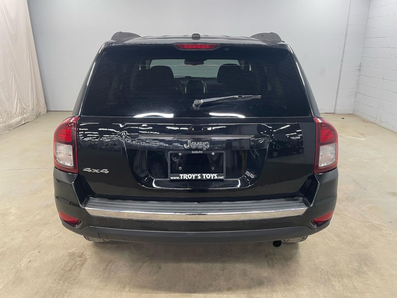 2016 Jeep Compass Sport | 4WD | LOW KMS | CLEAN CARFAX Photo