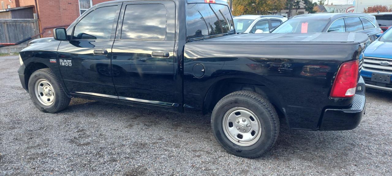 2018 RAM 1500 Crew Cab Hemi 5.7L - Photo #3