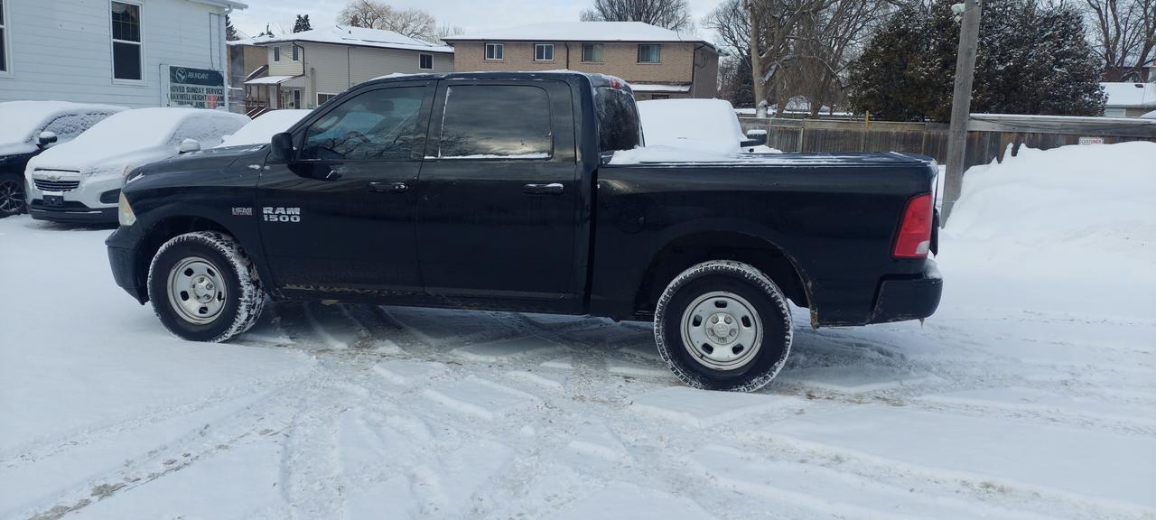 2018 RAM 1500 Crew Cab Hemi 5.7L Photo