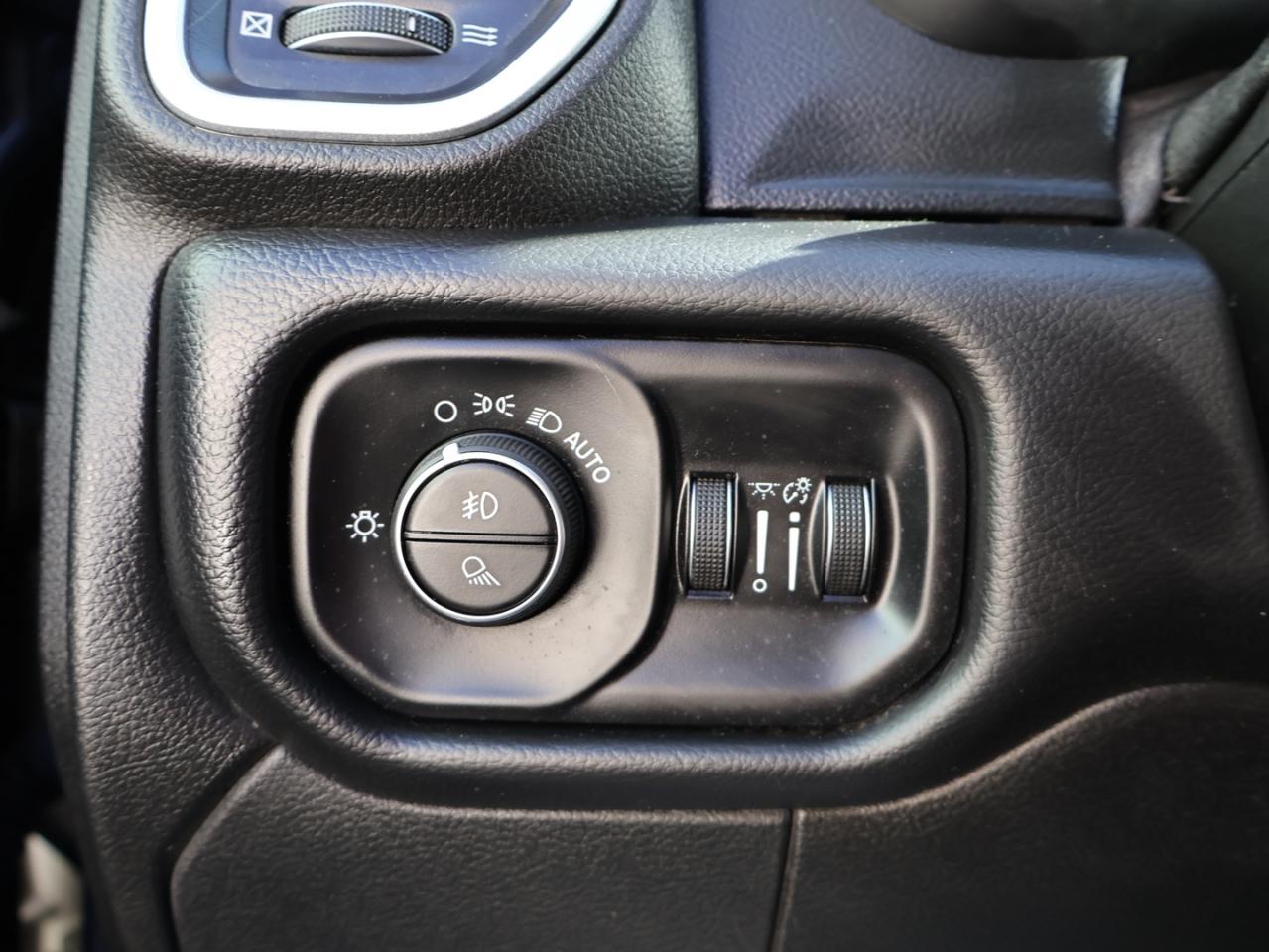 2020 RAM 2500 BIG HORN HEMI 4WD CERTIFIED *ACCIDENT FREE* CAMERA BLUETOOTH HEATED SEATS CRUISE ALLOYS - Photo #25
