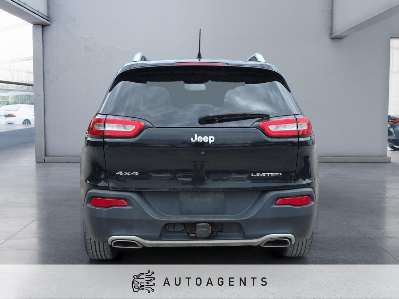 2015 Jeep Cherokee Limited 4WD Photo3