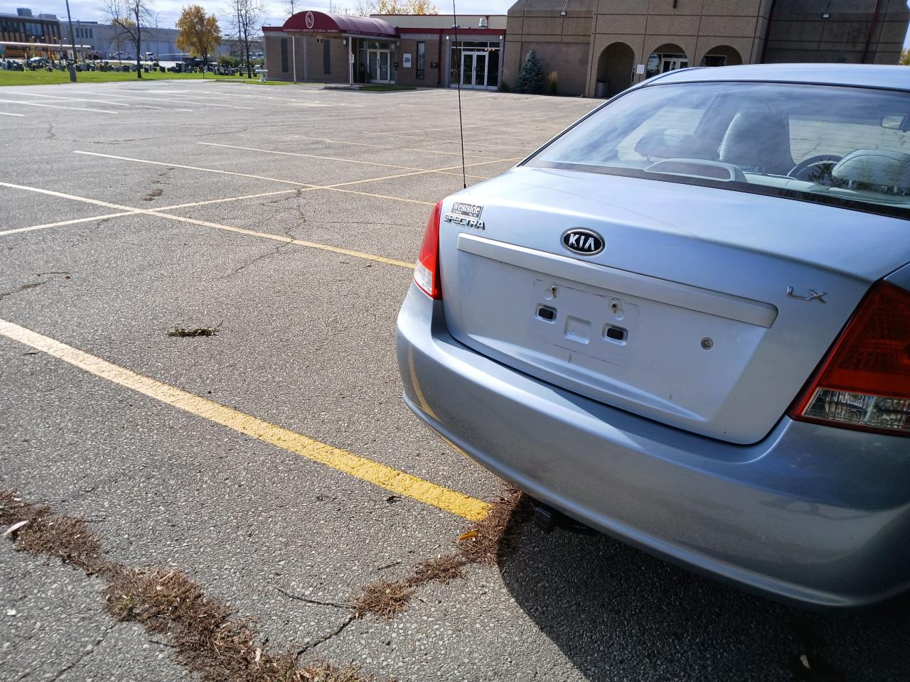 2008 Kia Spectra LX - Photo #5