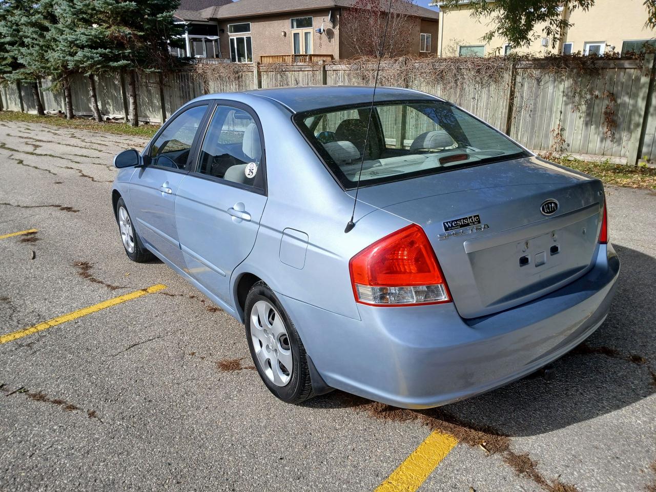 2008 Kia Spectra LX - Photo #7