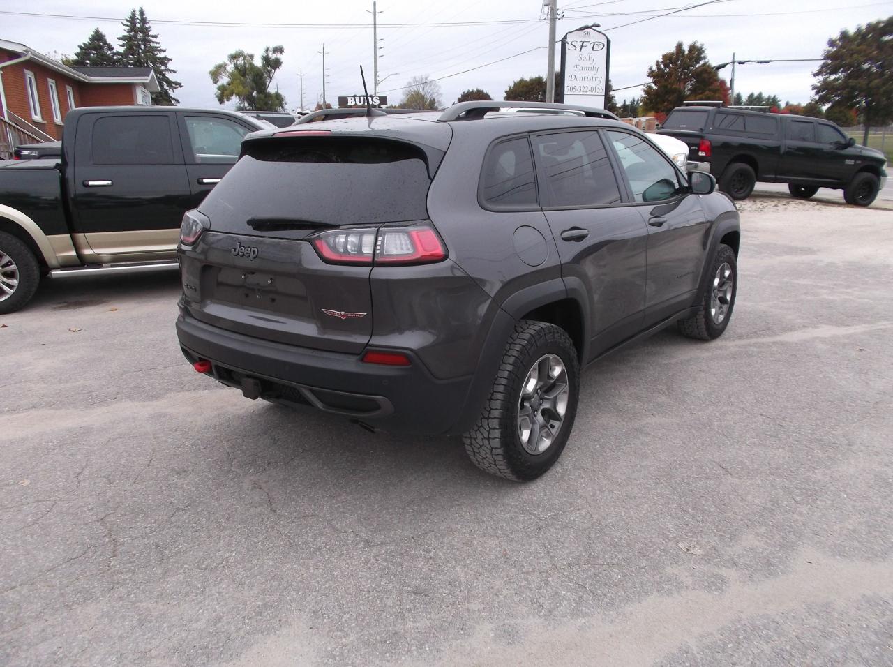 2019 Jeep Cherokee AWD TRAIL HAWK TRAIL RATED - Photo #5