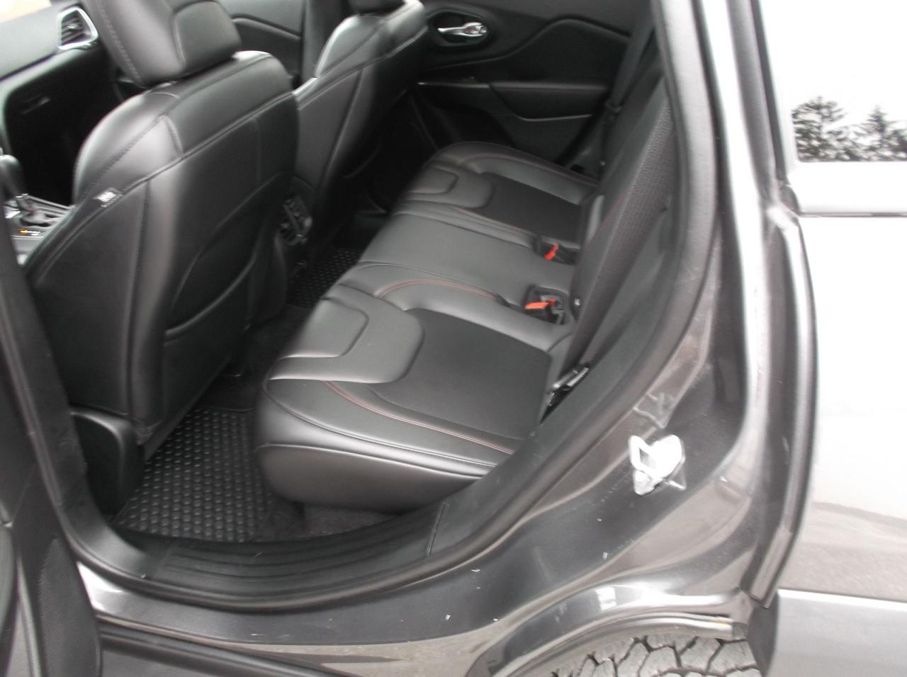 2019 Jeep Cherokee AWD TRAIL HAWK TRAIL RATED - Photo #7