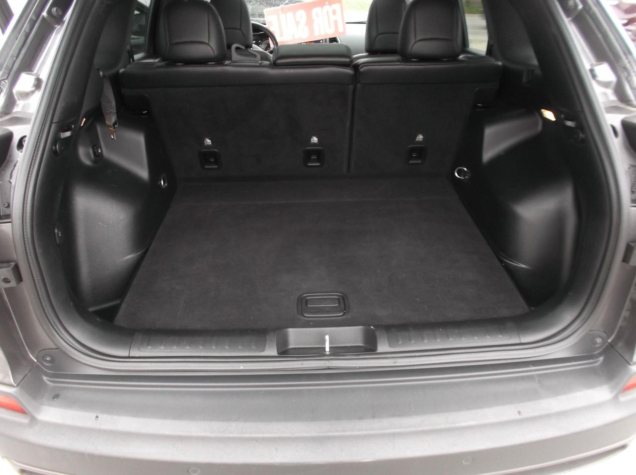 2019 Jeep Cherokee AWD TRAIL HAWK TRAIL RATED - Photo #8