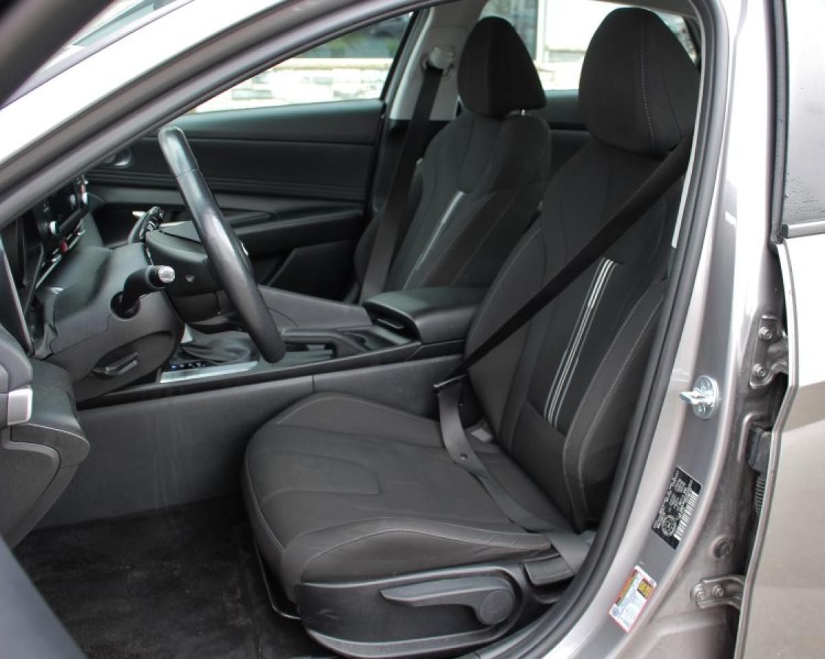 2023 Hyundai Elantra Preferred*Heated Seats*CarPlay*Rear Cam*2.0L-4cyl - Photo #13