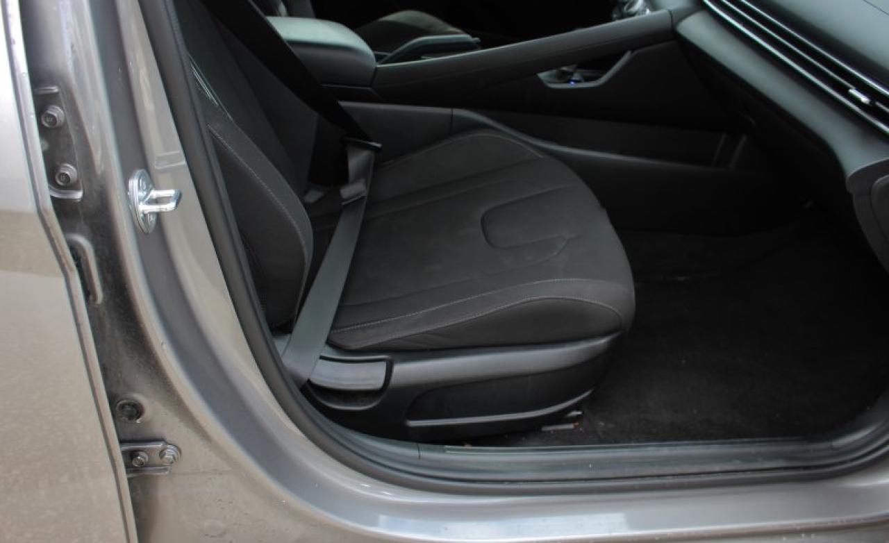 2023 Hyundai Elantra Preferred*Heated Seats*CarPlay*Rear Cam*2.0L-4cyl - Photo #15