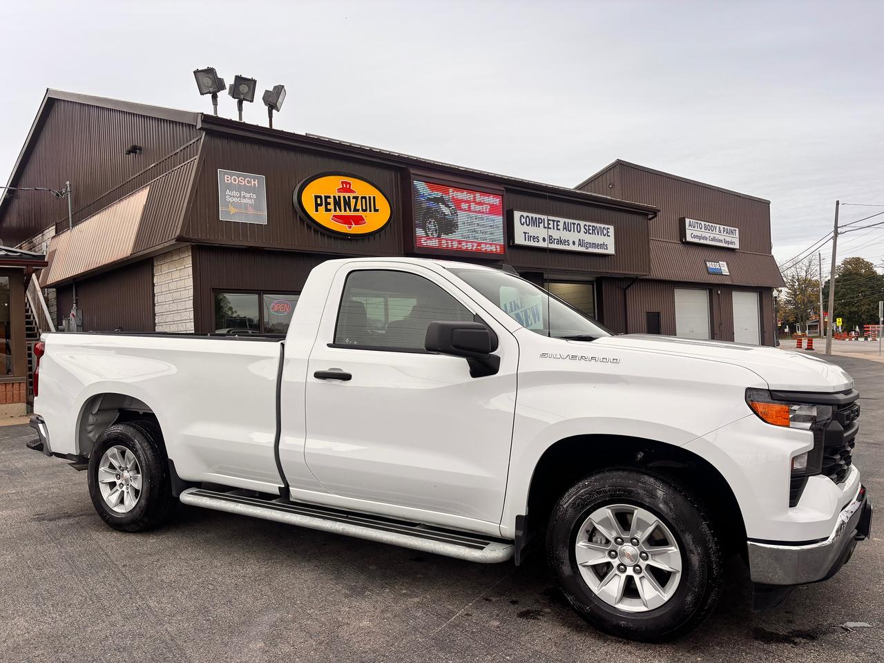2024 Chevrolet Silverado 1500 FULLY FINANCEABLE! WARRANTY AVAB!, APPLY CARPLAY! Photo