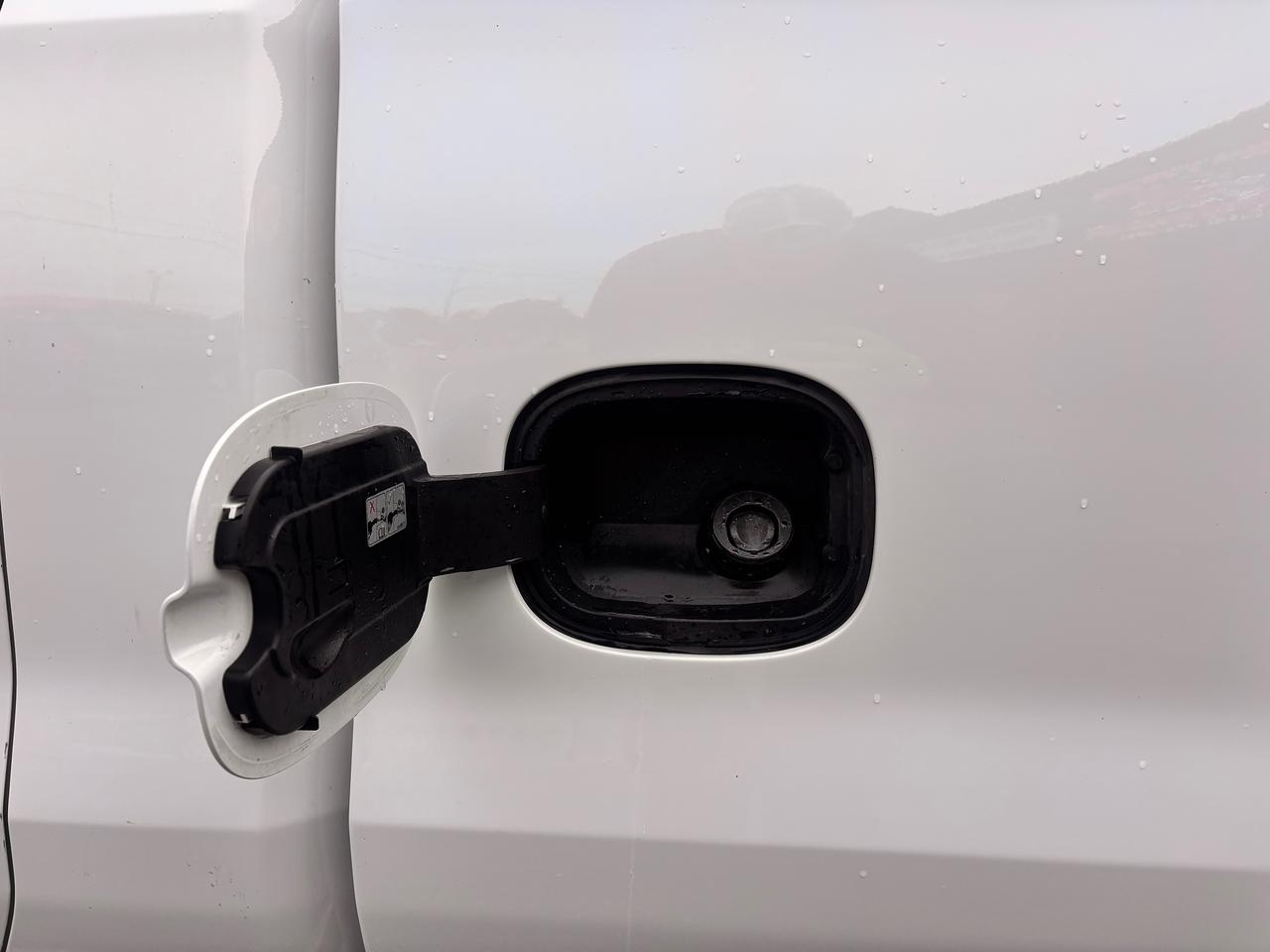 2024 Chevrolet Silverado 1500 FULLY FINANCEABLE! WARRANTY AVAB!, APPLY CARPLAY! Photo