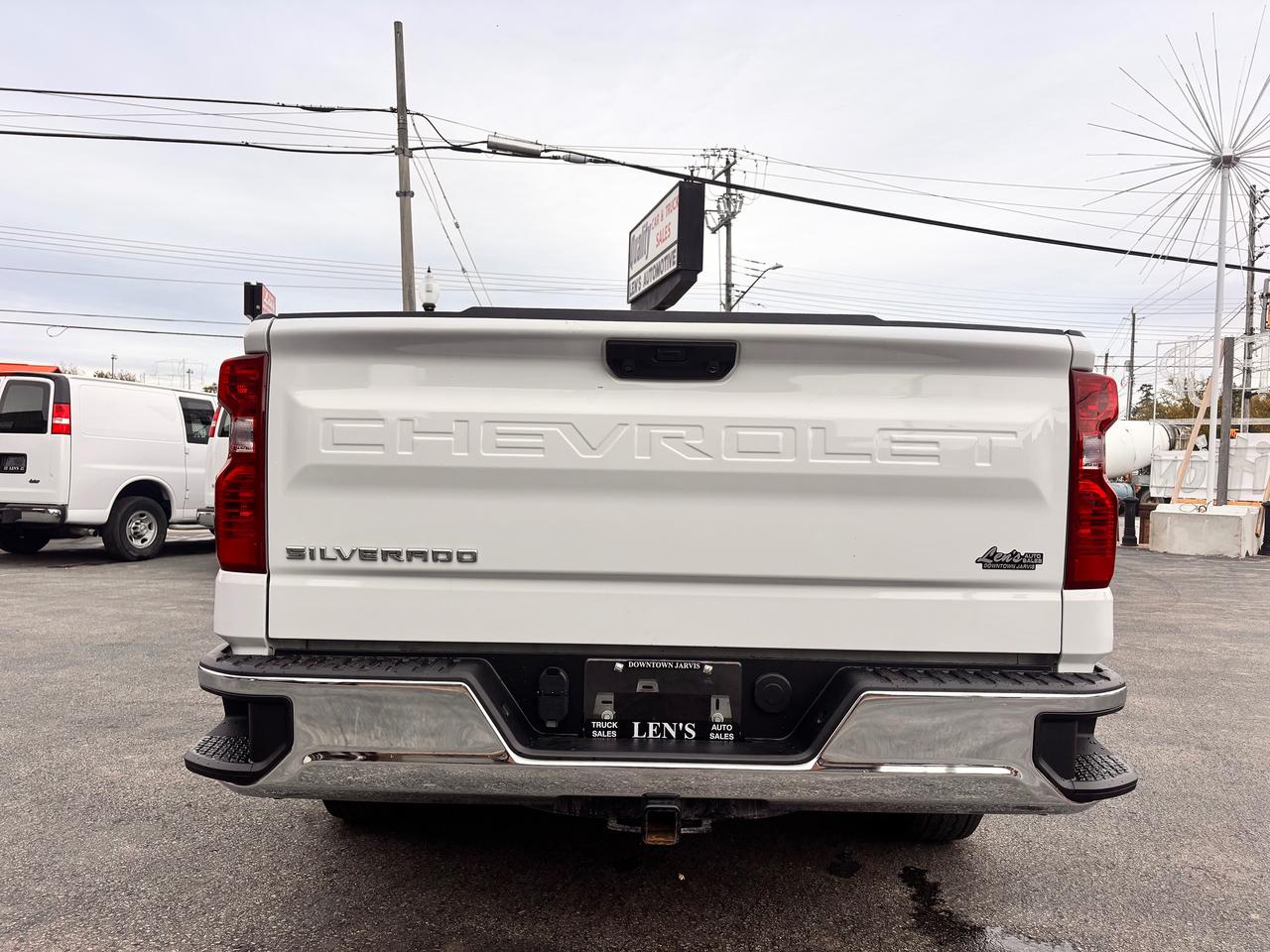 2024 Chevrolet Silverado 1500 FULLY FINANCEABLE! WARRANTY AVAB!, APPLY CARPLAY! Photo