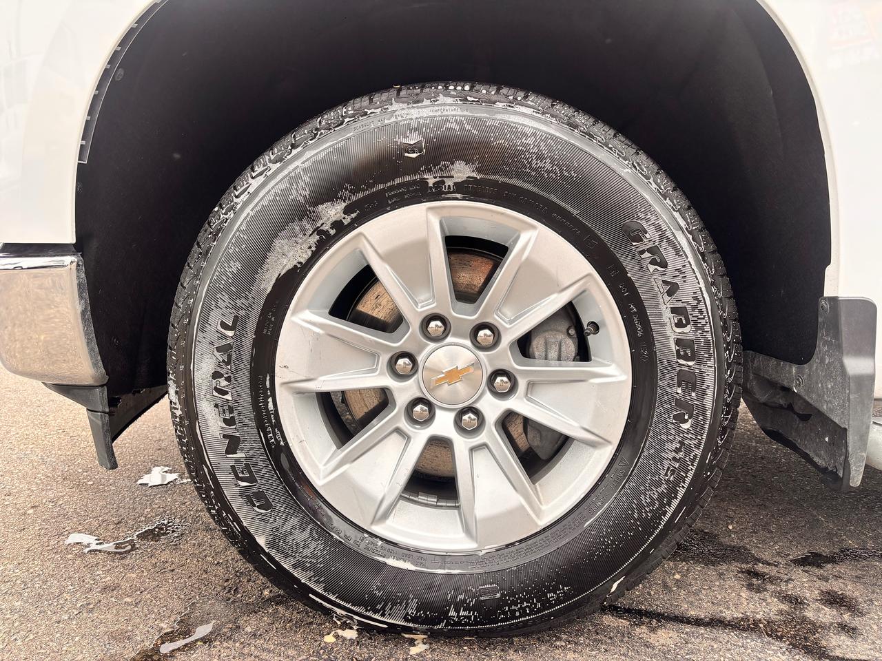 2024 Chevrolet Silverado 1500 FULLY FINANCEABLE! WARRANTY AVAB!, APPLY CARPLAY! Photo