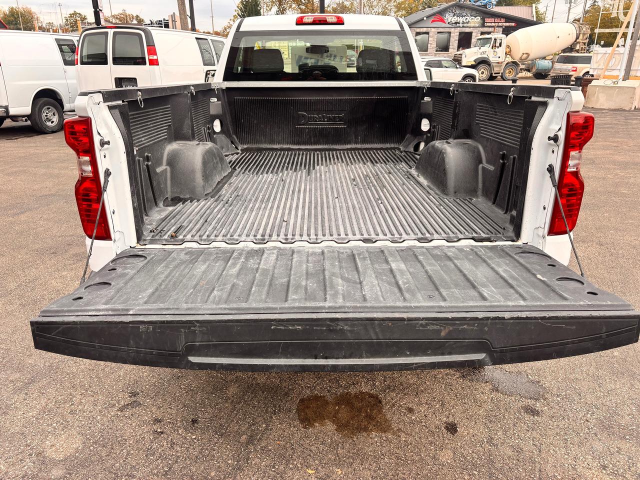 2024 Chevrolet Silverado 1500 FULLY FINANCEABLE! WARRANTY AVAB!, APPLY CARPLAY! Photo