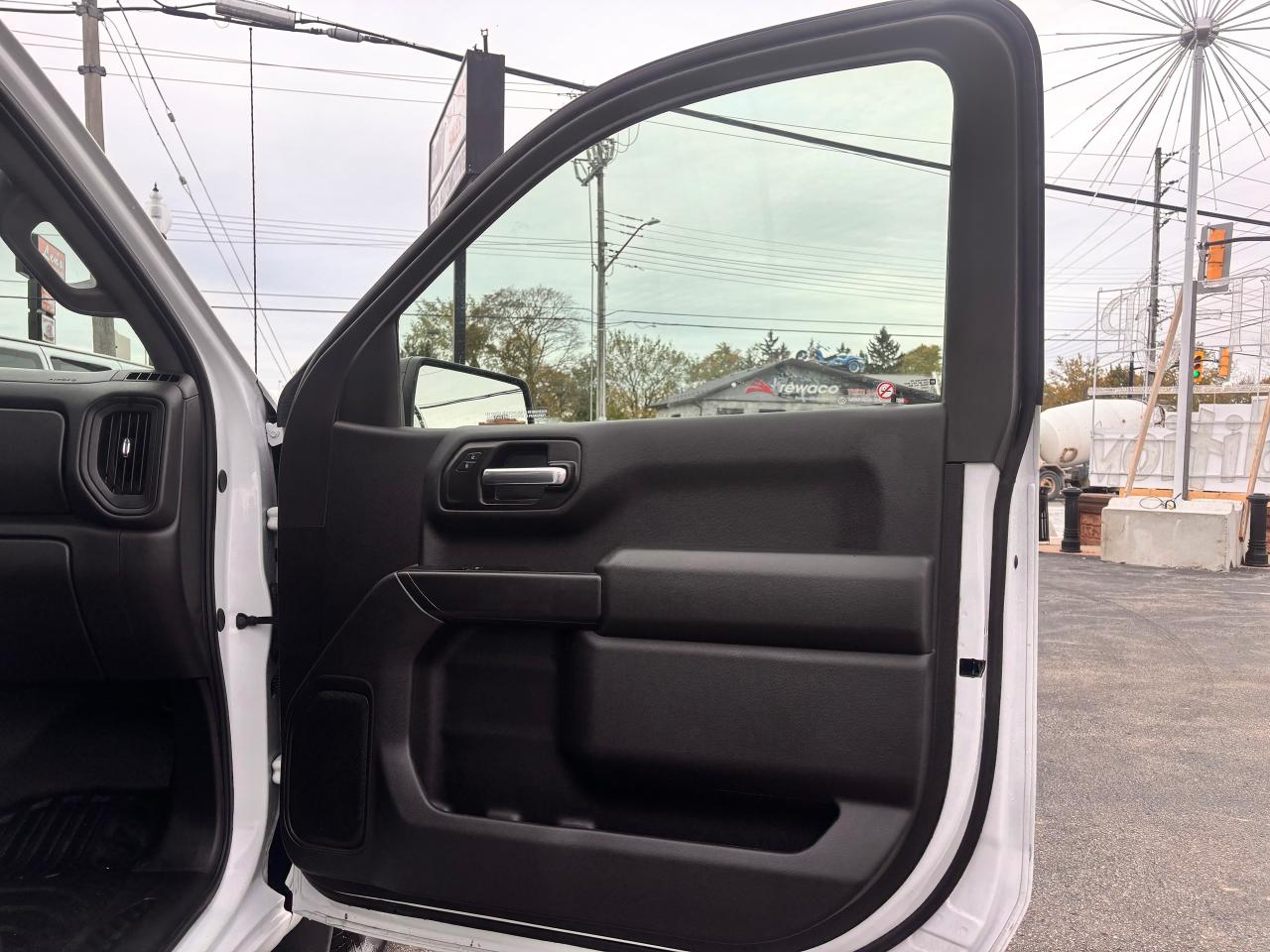 2024 Chevrolet Silverado 1500 FULLY FINANCEABLE! WARRANTY AVAB!, APPLY CARPLAY!