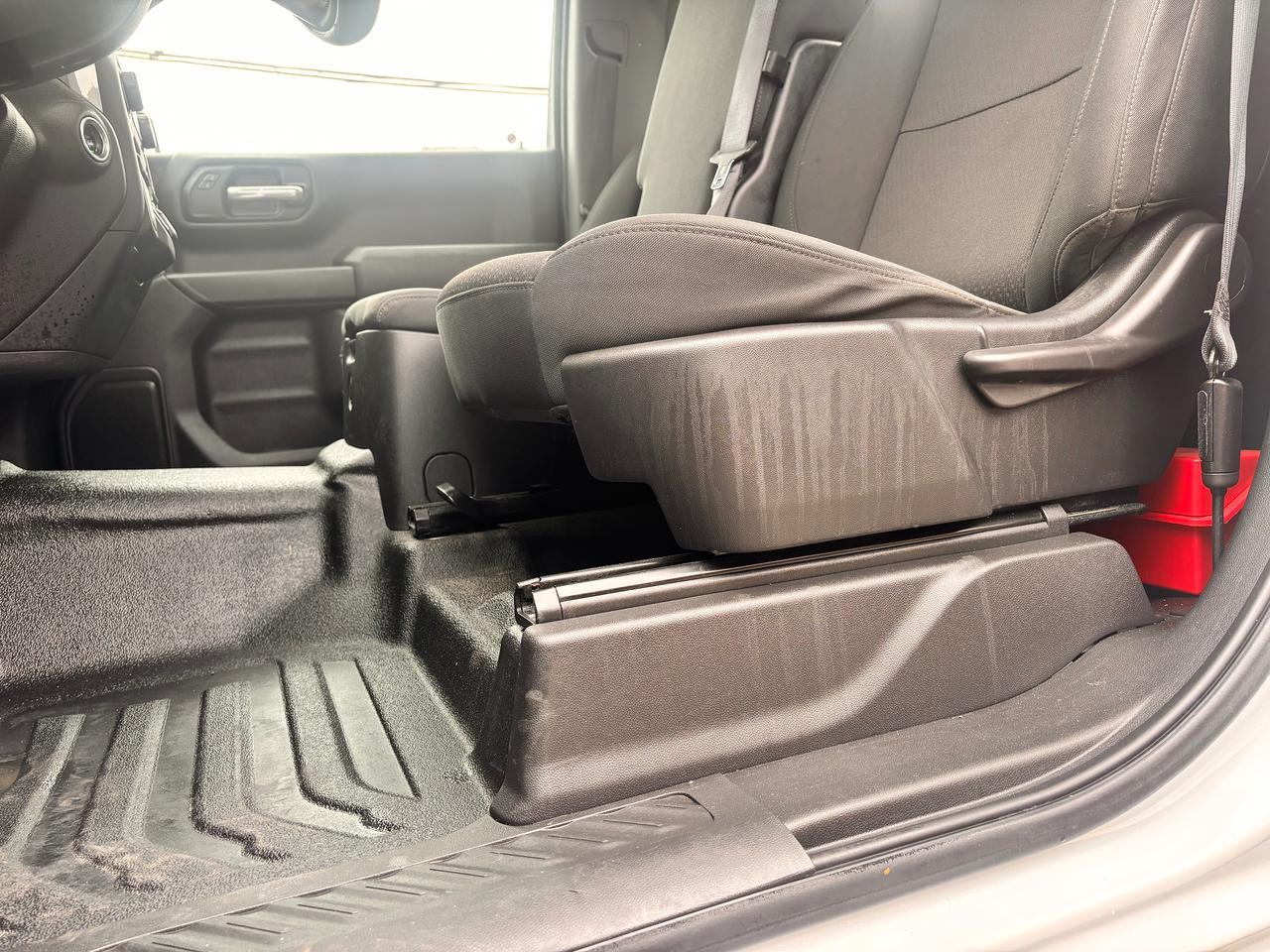 2024 Chevrolet Silverado 1500 FULLY FINANCEABLE! WARRANTY AVAB!, APPLY CARPLAY! Photo