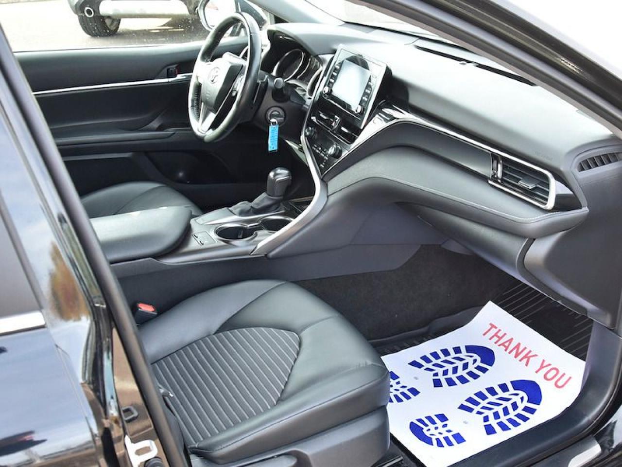 2022 Toyota Camry SE - Photo #7