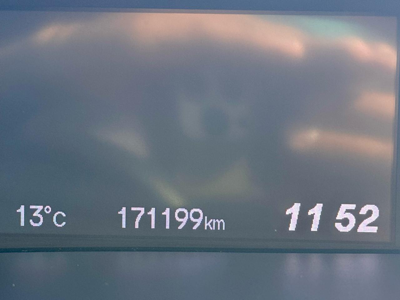 1760740742