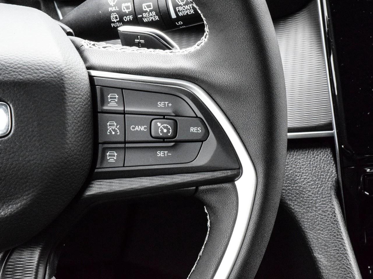 2025 Jeep Grand Cherokee  Photo