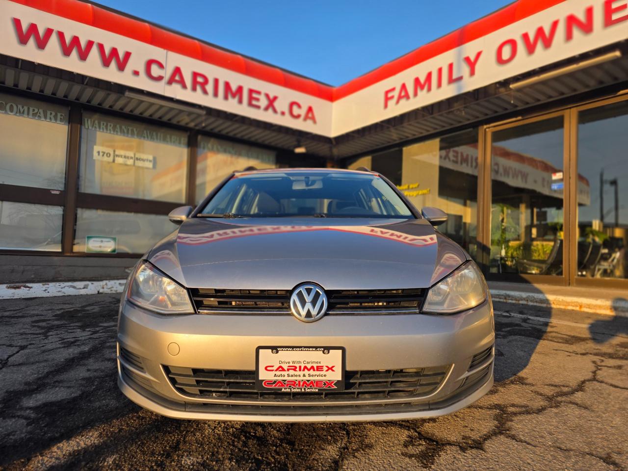 2017 Volkswagen Golf Sportwagen 1.8 TSI Trendline Manual | Backup Camera | Heated Seats | Apple Car Play | Android Auto Photo