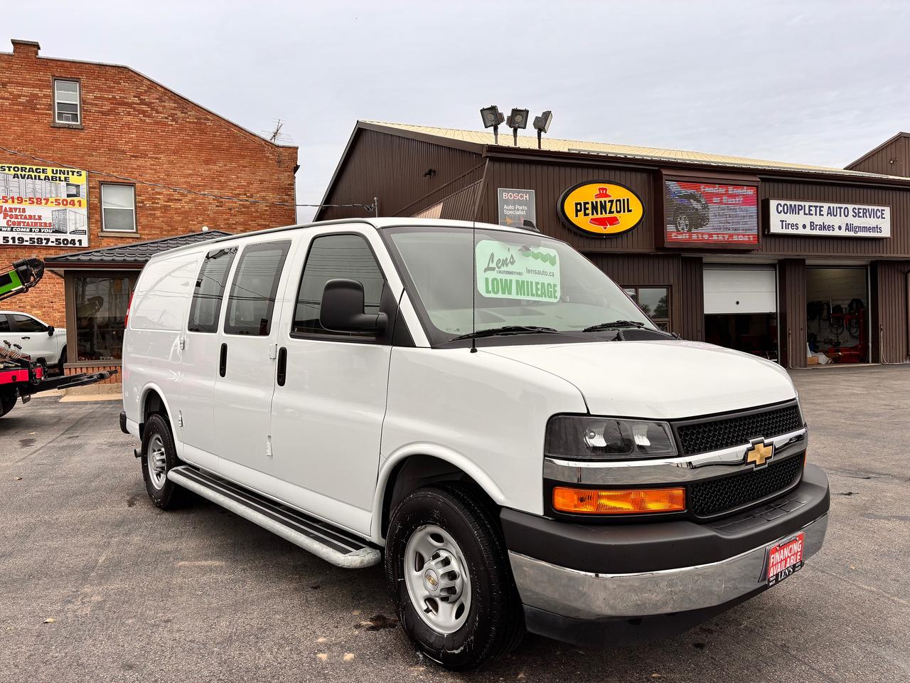 2024 Chevrolet Express Cargo Van FULLY FINANCEABLE, CLEAN TITLE, FACTORY WARRANTY! Photo2