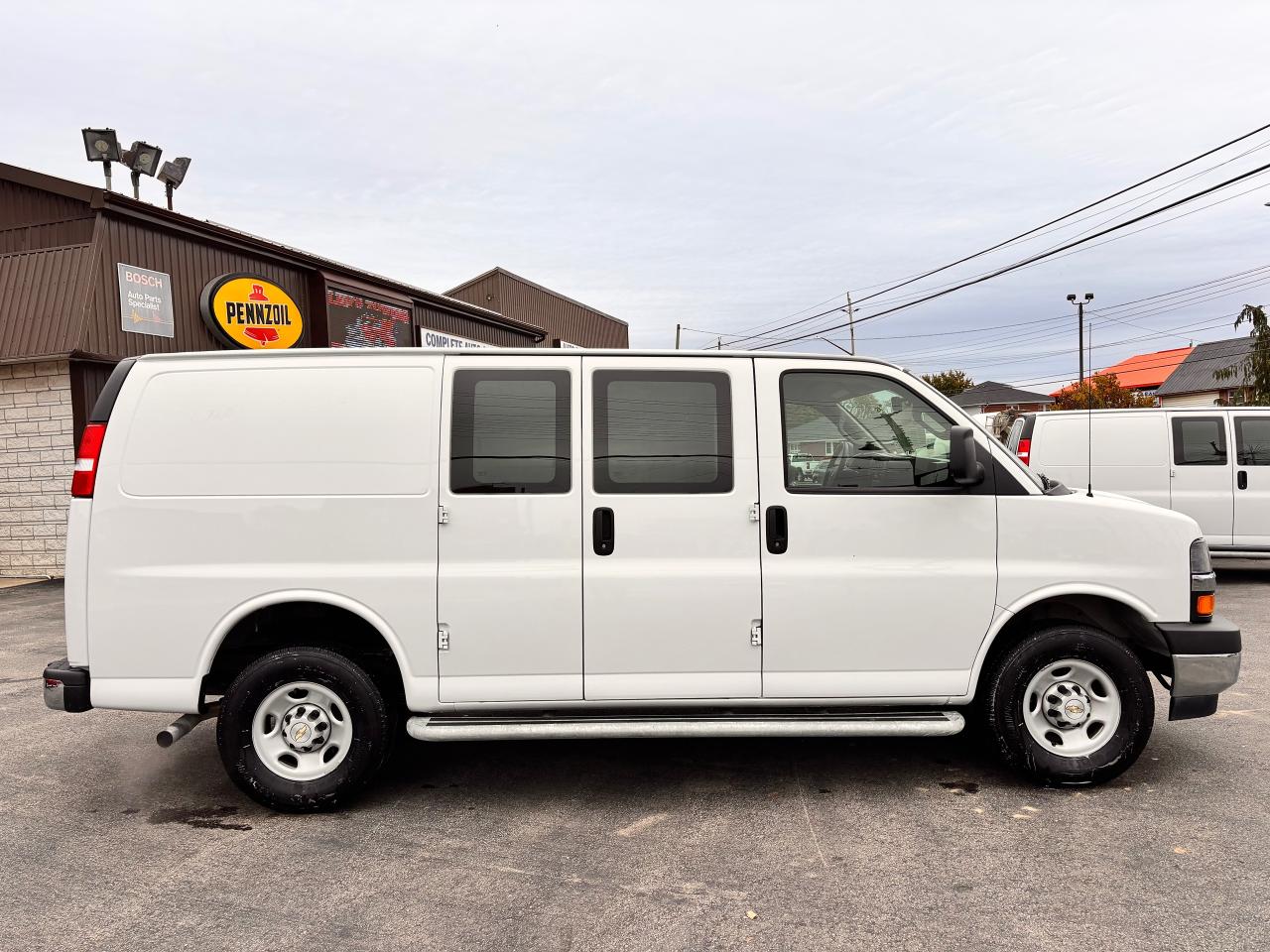2024 Chevrolet Express Cargo Van FULLY FINANCEABLE, CLEAN TITLE, FACTORY WARRANTY! Photo